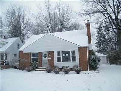 1st image of 286 E 284th St