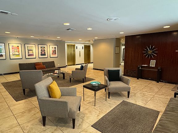 Lobby.