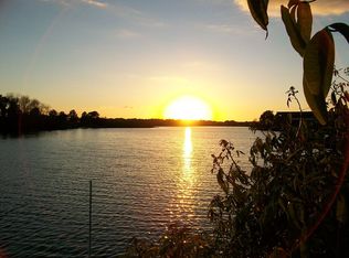 1262 Vinetree Dr, Brandon, FL 33510