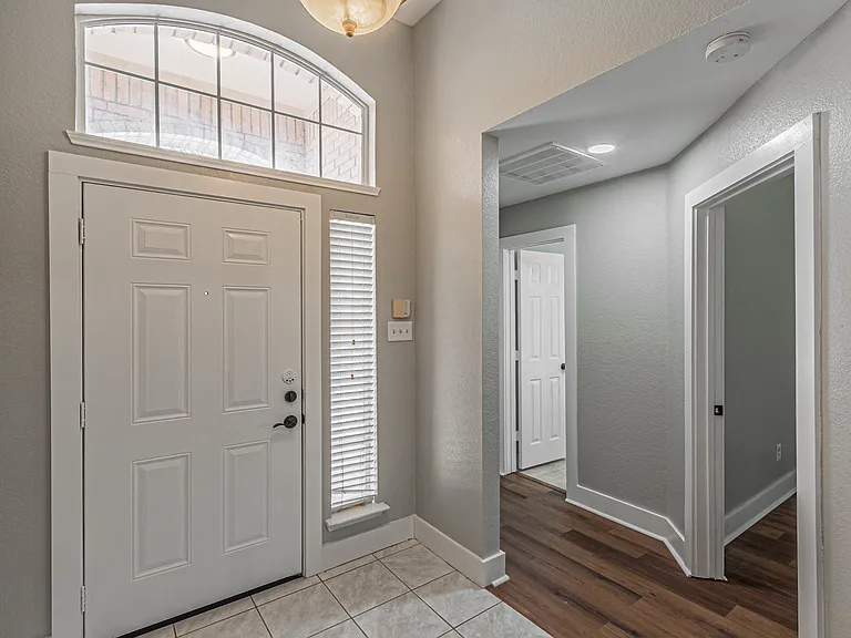 7624 Vista Creek Ln — Photo 7