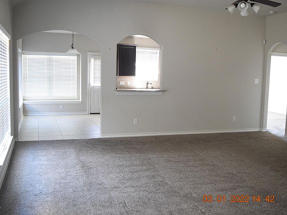 3rd image of 3507 Diamond Creek Dr