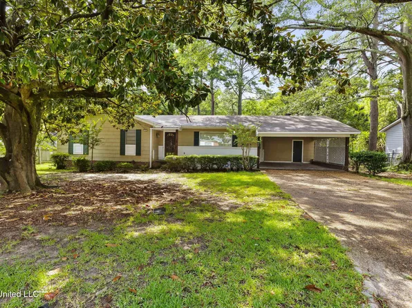 205 Pimlico Pl, Jackson, MS 39211