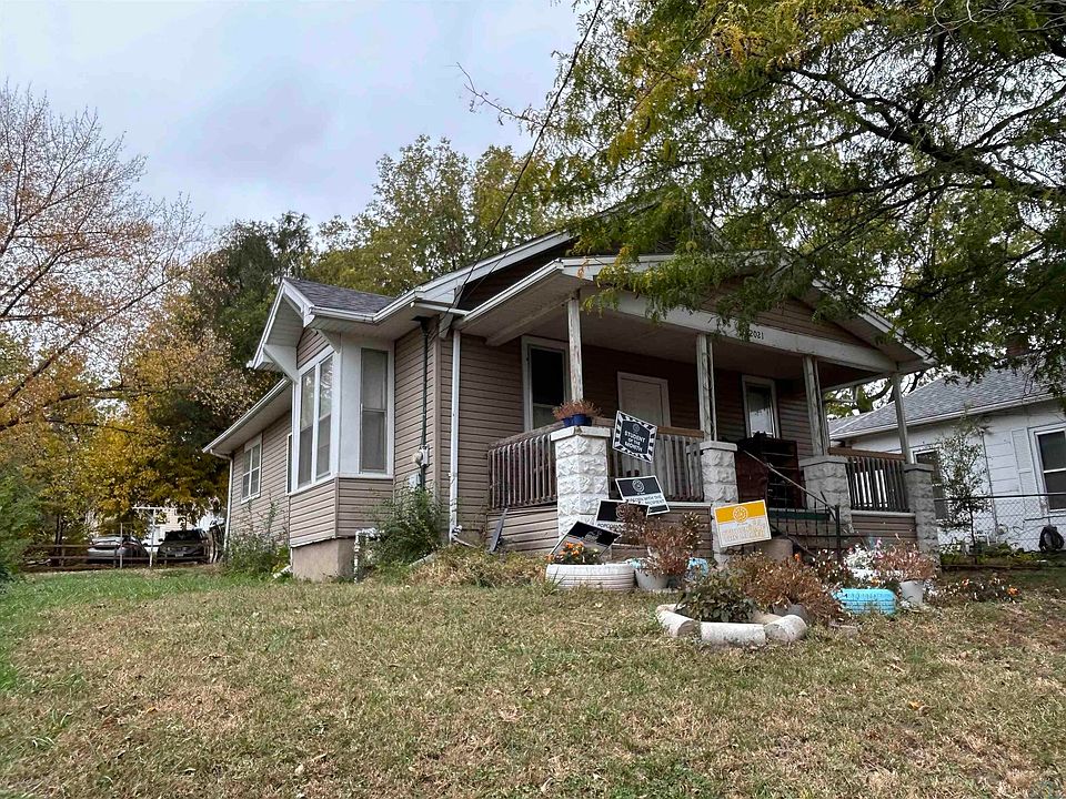 2nd image of 2021 Howard St