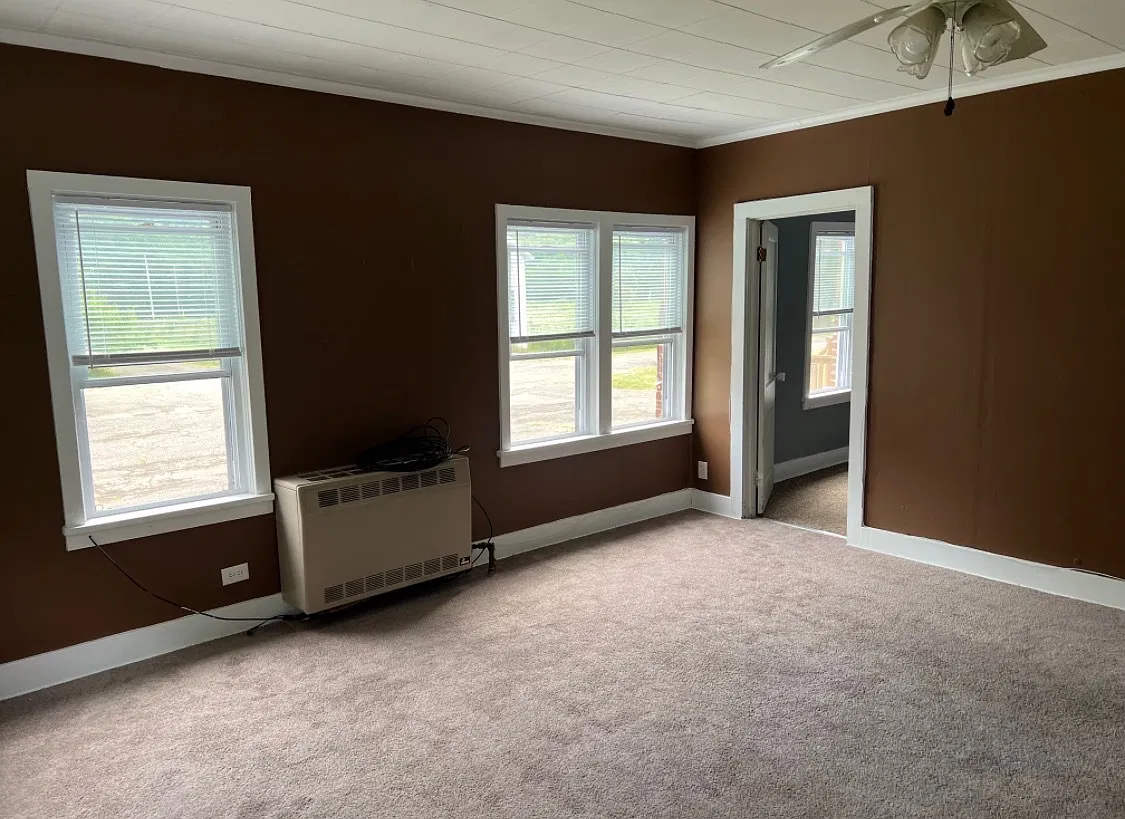 1 bed, 1360 sqft, $875 — Photo 4