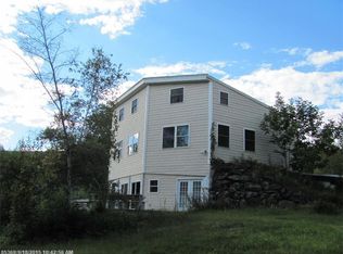 311 Back St, Hebron, ME 04238
