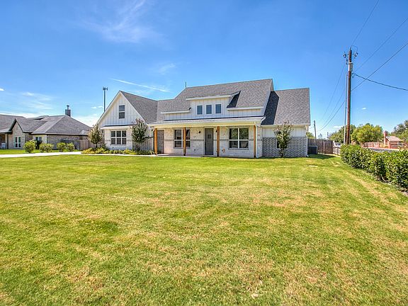 2nd image of 203 Calypso Ln