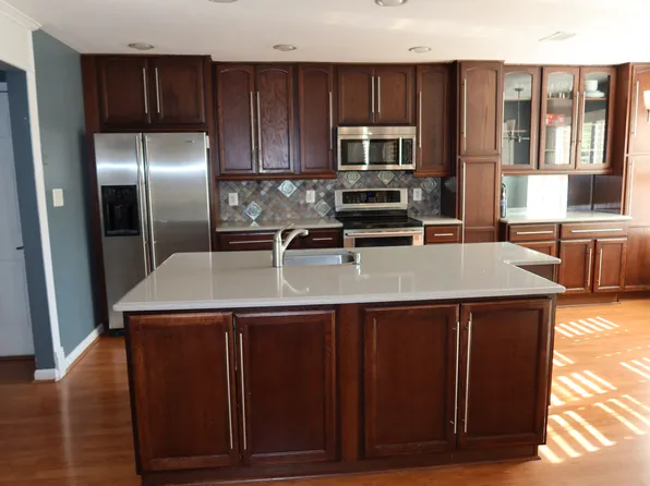 1717 Ascot Way, Reston, VA