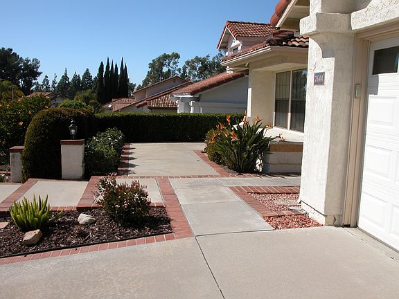 2nd image of 2644 Magellan Ln
