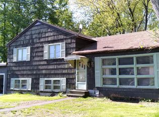 163 Clinton Ave, Winslow, ME 04901