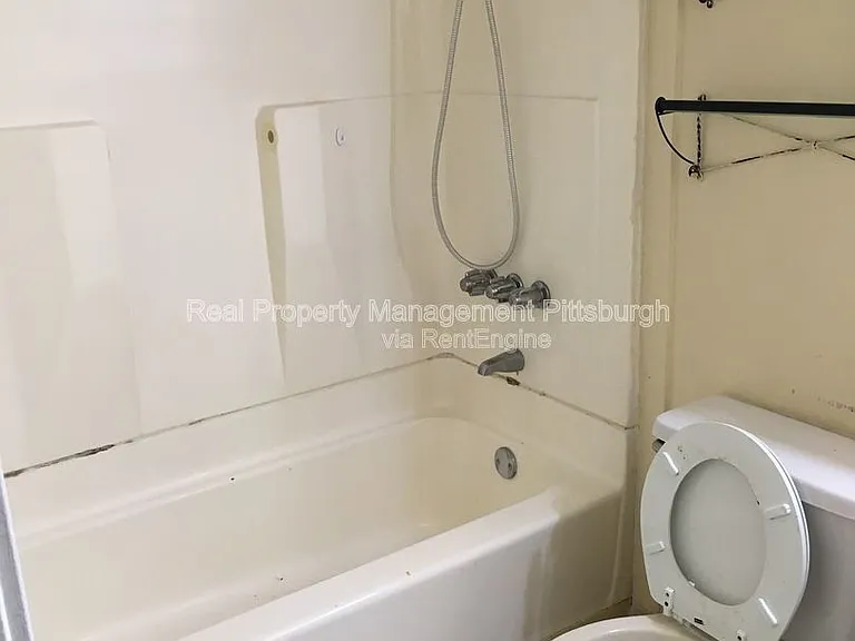 332 Lehigh Ave #1A — Photo 9