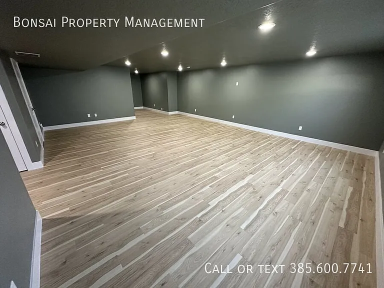 4554 N Mount Ellen St — Photo 39