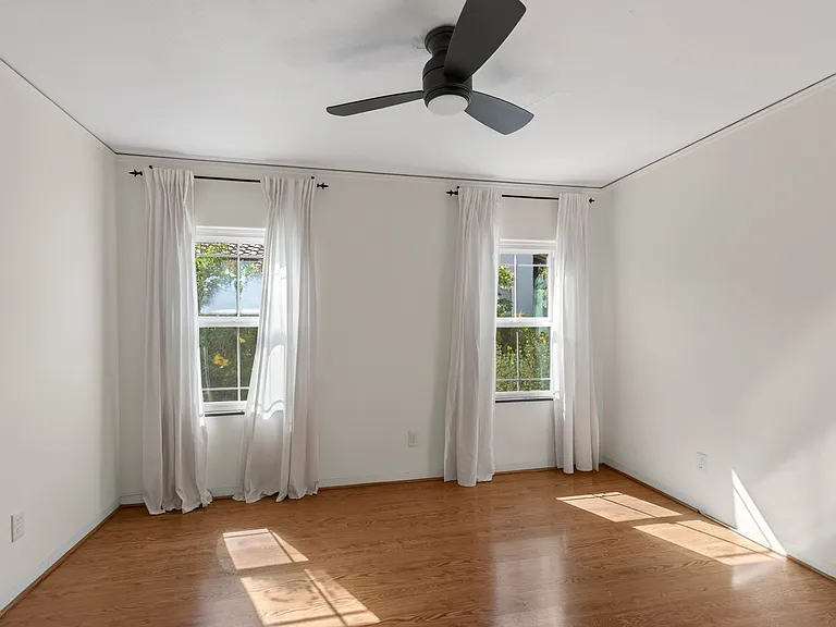 3533 Elmwood Dr — Photo 31