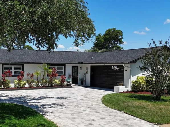 8193 128th St, Seminole, FL 33776