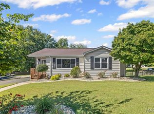 1446 N Keebler Ave, Collinsville, IL 62234