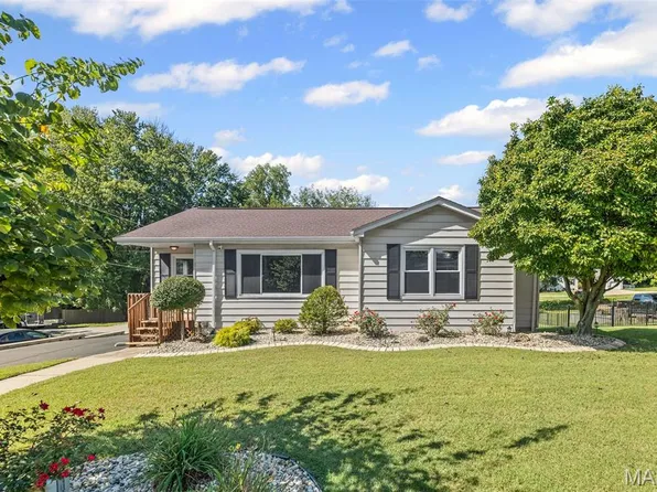 1446 N Keebler Ave, Collinsville, IL 62234