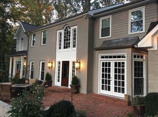 9460 Huntcliff Trce, Sandy Springs, GA 30350