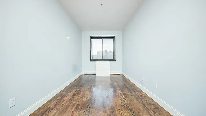 Rented by Nooklyn NYC LLC | media 35
