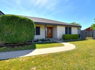 325 Meadow Valley Loop, Jarrell, TX 76537