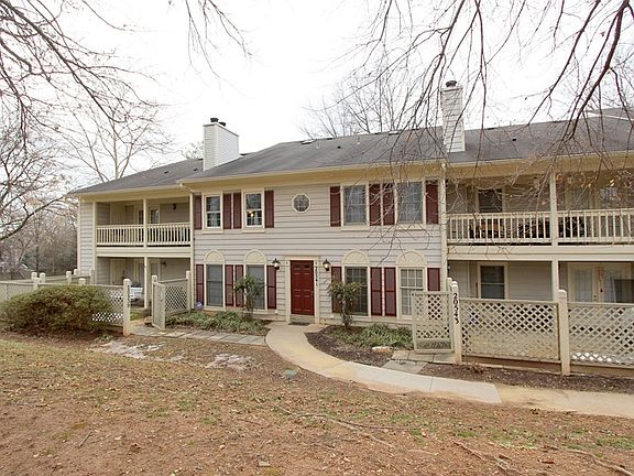 3rd image of 20541 Shadyside Way #A