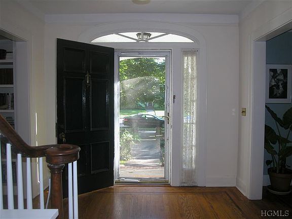 3rd image of 115 Kelbourne Ave