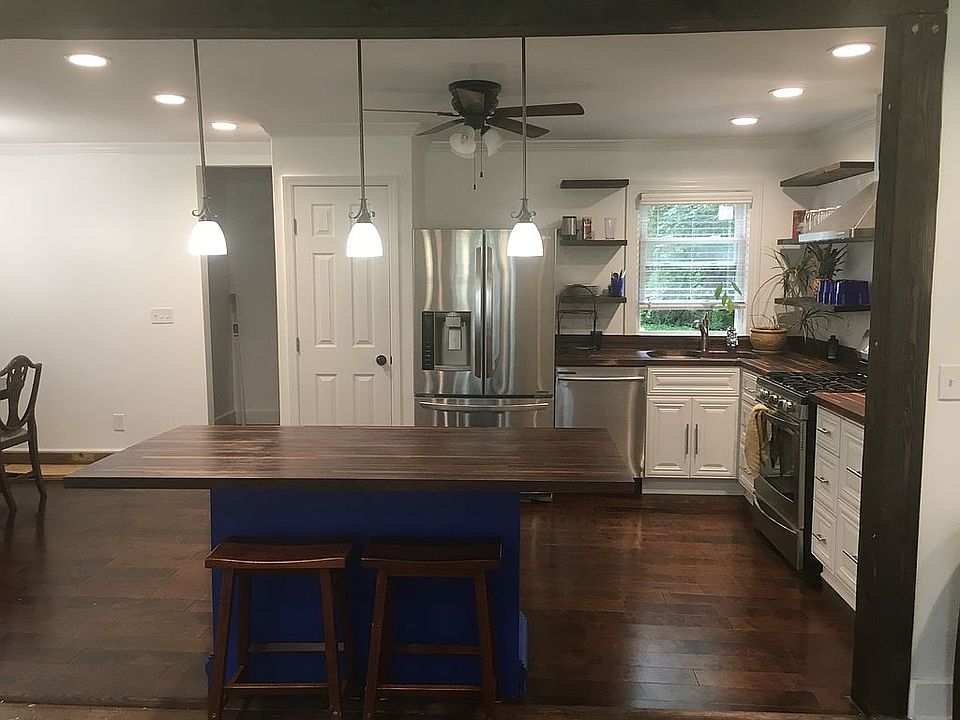 1st image of 2309 Finchley Dr