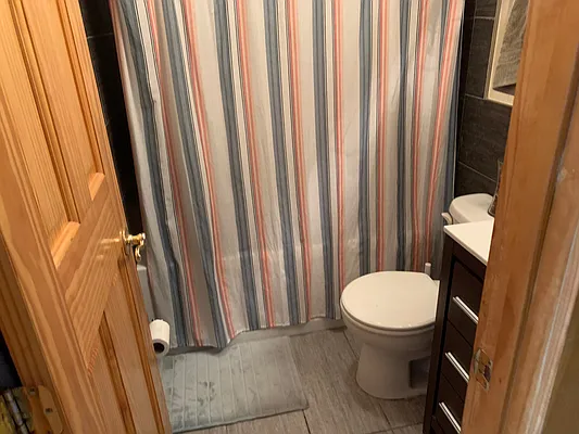 Rented by The Hamilton Group | media 29