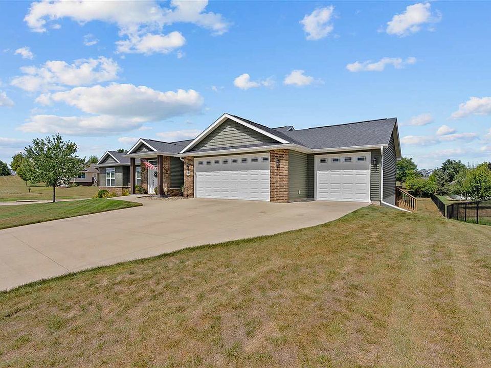 610 Jackson St, Tiffin, IA 52340 Zillow