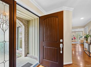 1204 S Timberview Trl, Bloomfield Hills, MI 48304