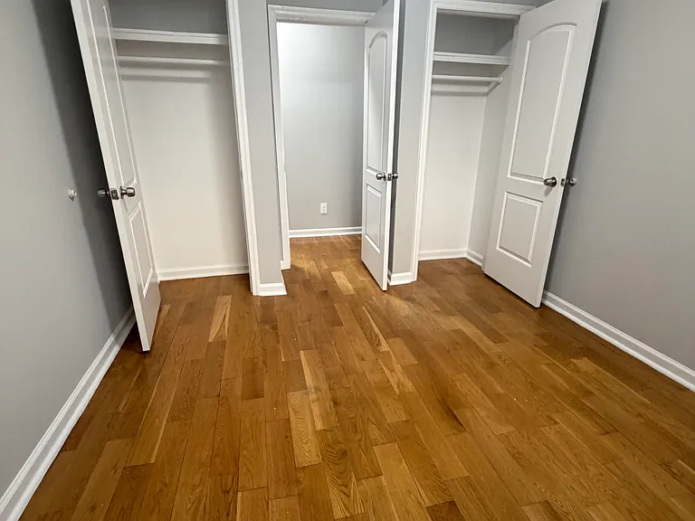 146-150 Manhattan Ave #4A — Photo 6