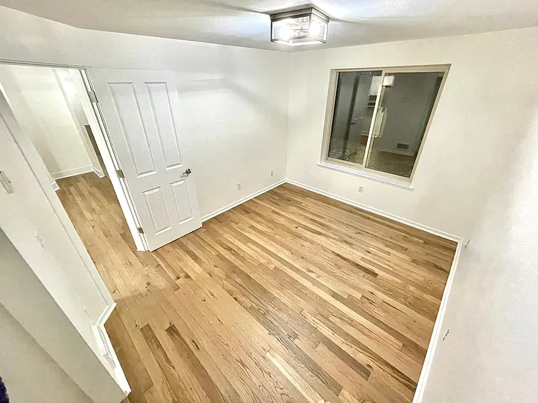 566 Prospect St #109 — Photo 12