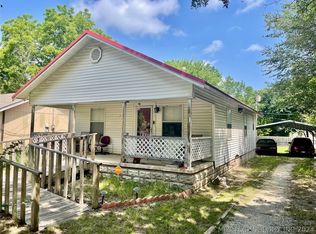 710 W 13th St, Ada, OK 74820