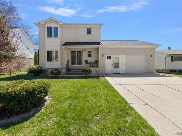 5612 Meadow View St, Sterling Heights, MI 48310