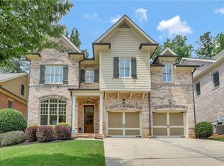 1854 Chamdun Pl, Chamblee, GA 30341