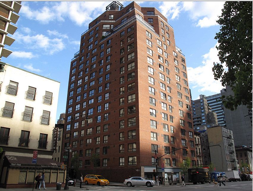 2nd image of 300 E 51st St APT 15B