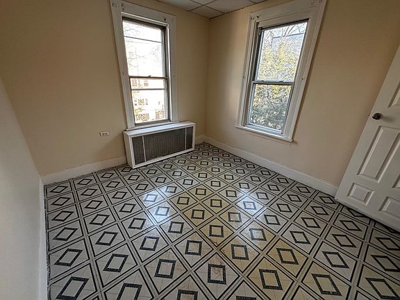 2nd image of 28 Lincoln St Floor 2