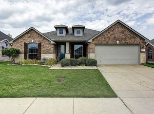 230 Cedar Crest Dr, Justin, TX 76247