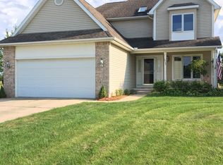 10728 Marquedat Dr, Grass Lake, MI 49240