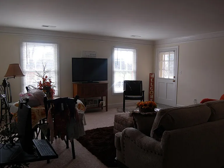 3004 Rivermont Ave #211 — Photo 3