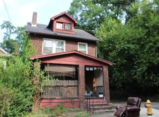 425 N Holland Ave, Braddock, PA