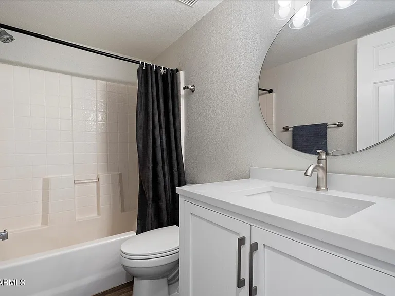 1505 N Center St #218 — Photo 3