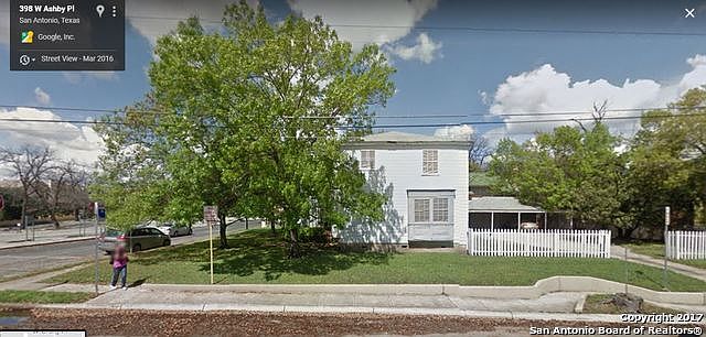 1st image of 302 Belknap Pl APT 2