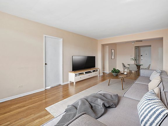3rd image of 759 E 10th St APT 6J