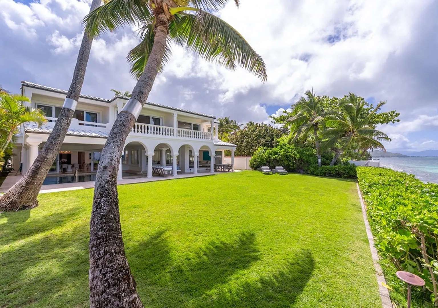 Premier Beachfront Home | Pool, Lanai, Attached Studio & Ocean Views — Photo 4