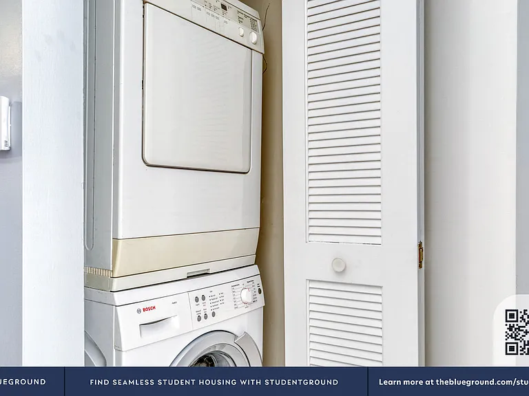 Washer/Dryer in Apartment