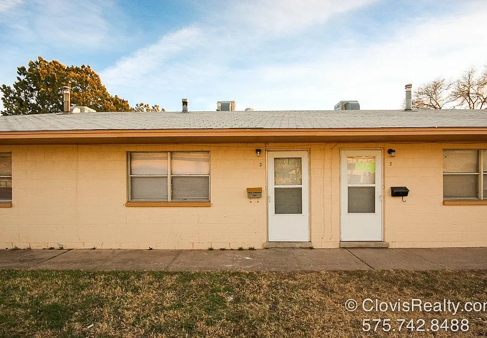 316 Axtell St #2