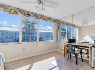 5575 Gulf Blvd APT 332, Saint Pete Beach, FL 33706
