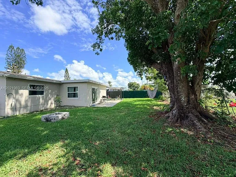 2631 NW 94th Ave — Photo 34