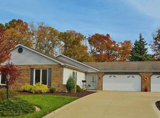 8306 Stand Ridge Run, Fort Wayne, IN 46825