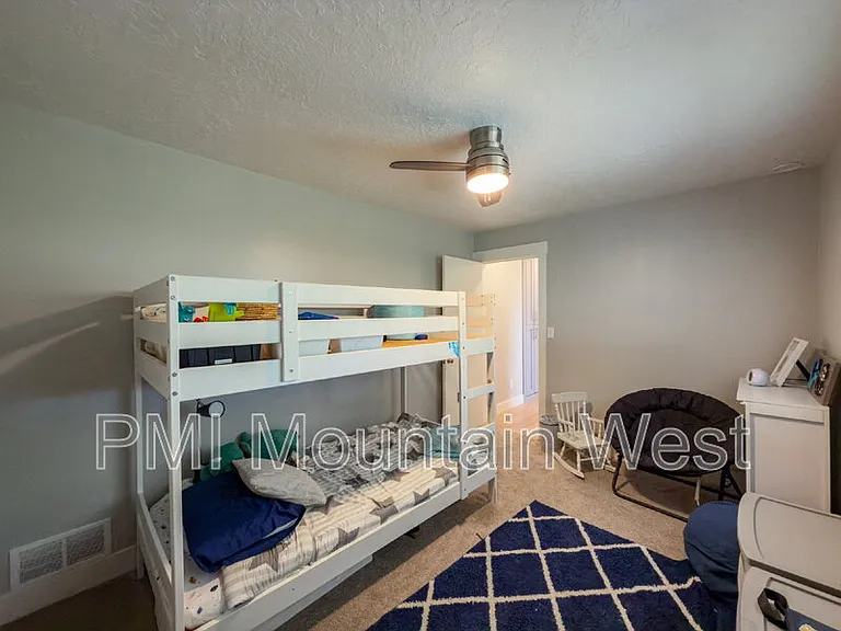 76 W 1300 S — Photo 17