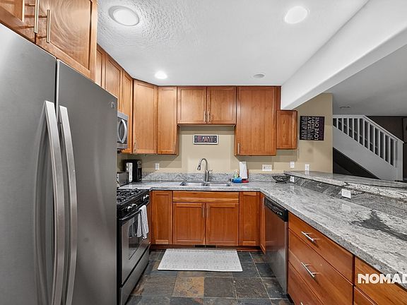 2nd image of 7064 6th Ave